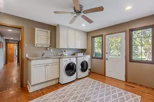 2 Gregory Ln, South Barrington, IL 60010 - Photo 17