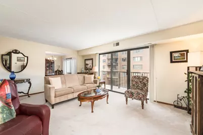 1441 E Thacker Street #304, Des Plaines, IL 60016 - Photo 7