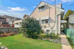 6213 W Eddy St, Chicago, IL 60634 - Photo 23