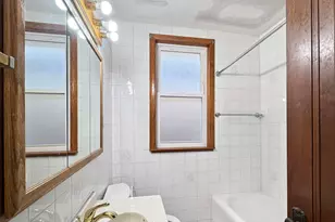 6213 W Eddy St, Chicago, IL 60634 - Photo 7