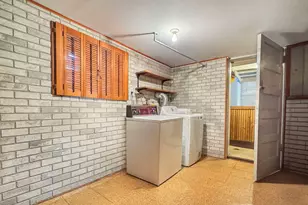 6213 W Eddy St, Chicago, IL 60634 - Photo 21