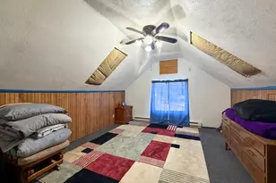 828 S Adams Ave, Freeport, IL 61032 - Photo 11