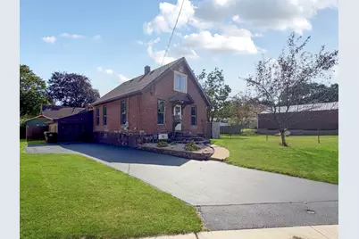 828 S Adams Avenue, Freeport, IL 61032 - Photo 19