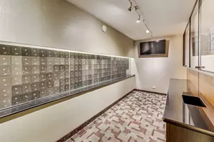 4170 N Marine Dr, Chicago, IL 60613 - Photo 19
