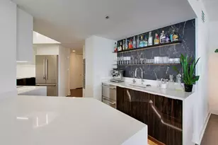 950 N Michigan Ave, Chicago, IL 60611 - Photo 15