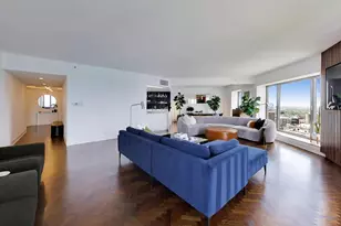 950 N Michigan Ave, Chicago, IL 60611 - Photo 5