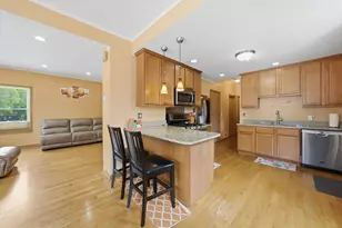 1615 W Beverly Glen Pkwy, Chicago, IL 60643 - Photo 11