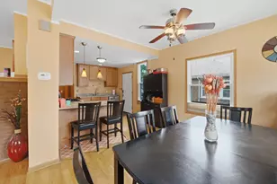 1615 W Beverly Glen Pkwy, Chicago, IL 60643 - Photo 5