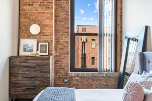 1040 W Adams St, Chicago, IL 60607 - Photo 13
