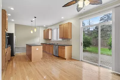 1530 S Lancaster Lane, Libertyville, IL 60048 - Photo 7