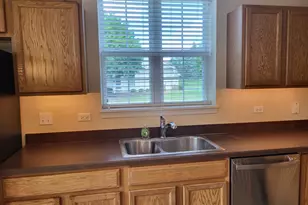 11631 Wembley Dr, Huntley, IL 60142 - Photo 9