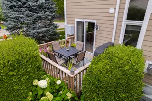 319 Jamatt Ct, Naperville, IL 60540 - Photo 25