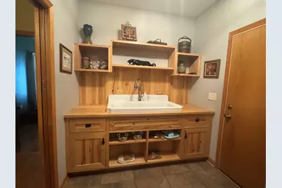384 Valley Way, Burlington, IL 60109 - Photo 15