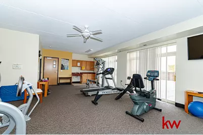 9355 Irving Park Road #421, Schiller Park, IL 60176 - Photo 23