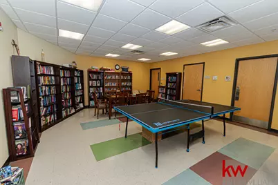9355 Irving Park Road #421, Schiller Park, IL 60176 - Photo 5
