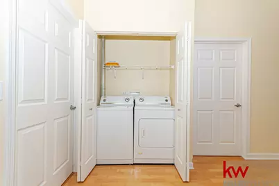 9355 Irving Park Road #421, Schiller Park, IL 60176 - Photo 17