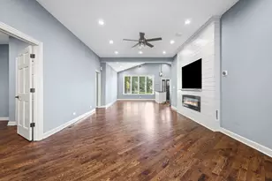 42071 N Old Lake Ave, Antioch, IL 60002 - Photo 9