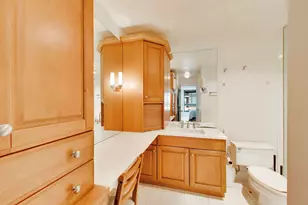 360 E Randolph St, Chicago, IL 60601 - Photo 17