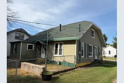 323 W Chestnut Street, Mason City, IL 62664 - Photo 7