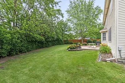 1121 Russetwood Court, Wheeling, IL 60090 - Photo 33