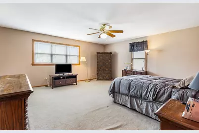 1121 Russetwood Court, Wheeling, IL 60090 - Photo 19