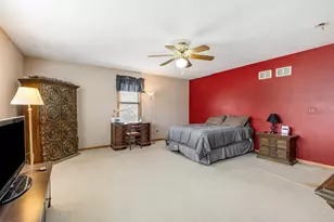 1121 Russetwood Ct, Wheeling, IL 60090 - Photo 21