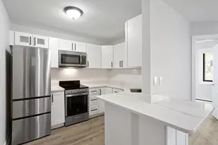 6029 N Winthrop Ave, Chicago, IL 60660 - Photo 3