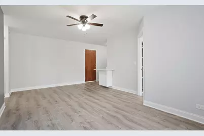 6029 N Winthrop Avenue #401, Chicago, IL 60660 - Photo 5