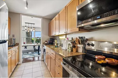 655 W Irving Park Road #402, Chicago, IL 60613 - Photo 9