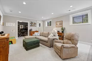 4100 N Oakley Ave, Chicago, IL 60618 - Photo 33