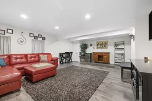 8415 Stratford Dr, Tinley Park, IL 60487 - Photo 17