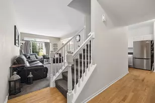 8415 Stratford Dr, Tinley Park, IL 60487 - Photo 3
