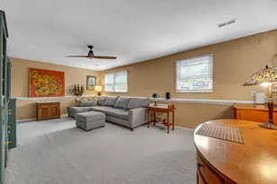 1061 185th Pl, Homewood, IL 60430 - Photo 5