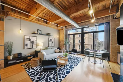 375 W Erie Street #412, Chicago, IL 60654 - Photo 9