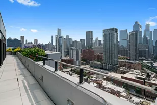 375 W Erie St, Chicago, IL 60654 - Photo 23