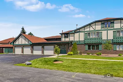 11657 S Matterhorn Circle #102, Palos Park, IL 60464 - Photo 1
