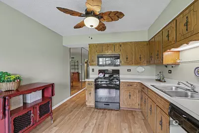 11657 S Matterhorn Circle #102, Palos Park, IL 60464 - Photo 13