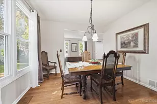 5 Fernwood Ct, Algonquin, IL 60102 - Photo 5