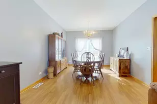 545 S Huntley St, Maple Park, IL 60151 - Photo 7