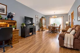 545 S Huntley St, Maple Park, IL 60151 - Photo 5