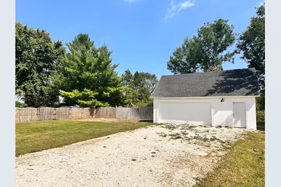 323 N Main Street, Earlville, IL 60518 - Photo 3