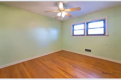 6557 N Christiana Avenue, Lincolnwood, IL 60712 - Photo 17