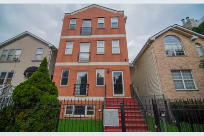 2328 W Washington Boulevard #1, Chicago, IL 60612 - Photo 1