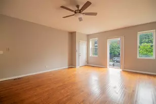 2328 W Washington Blvd, Chicago, IL 60612 - Photo 9