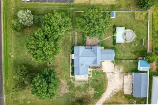 1411 Illinois Route 84, Thomson, IL 61285 - Photo 35