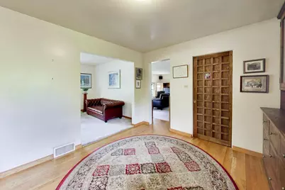 1880 Maple Avenue, Downers Grove, IL 60515 - Photo 9