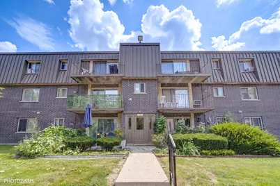 570 Fairway View Drive #2F, Wheeling, IL 60090 - Photo 1