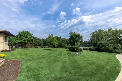 88 Riverwood Drive, Oswego, IL 60543 - Photo 97