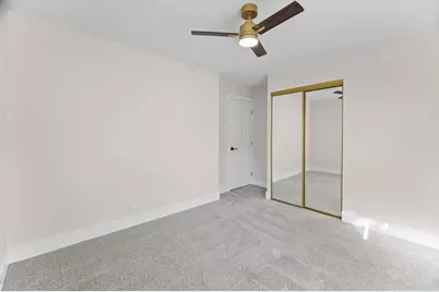 160 Lancaster Lane, Des Plaines, IL 60018 - Photo 13