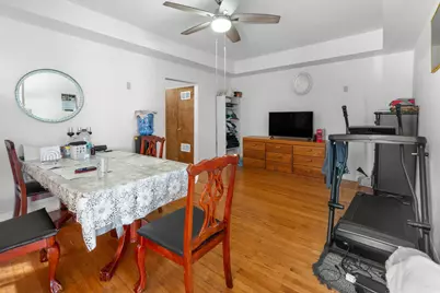 6431 N California Avenue, Chicago, IL 60645 - Photo 23